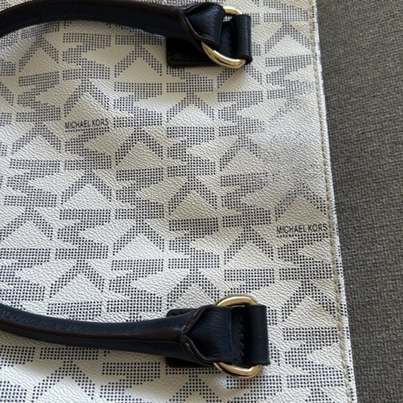 Michael Kors MK Monogram Satchel with Chain Strap Detail - Picture 12 of 12